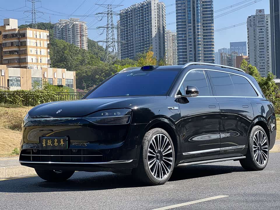 AITO Ask the world M9