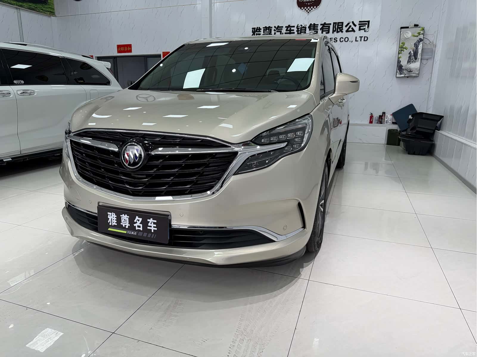 Buick GL8, 2022 1