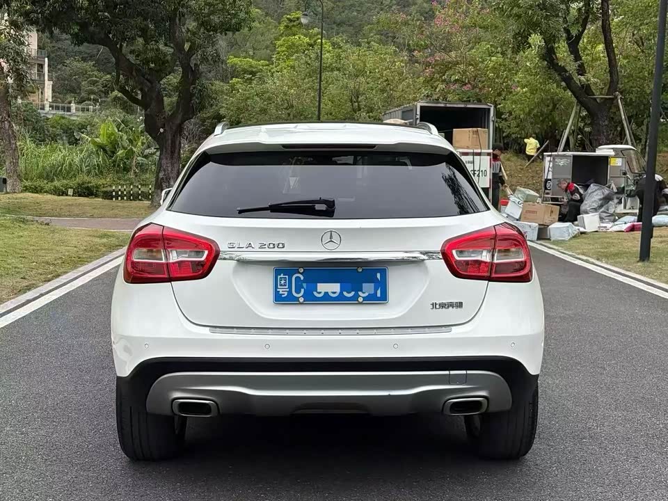 Mercedes-Benz GLA
