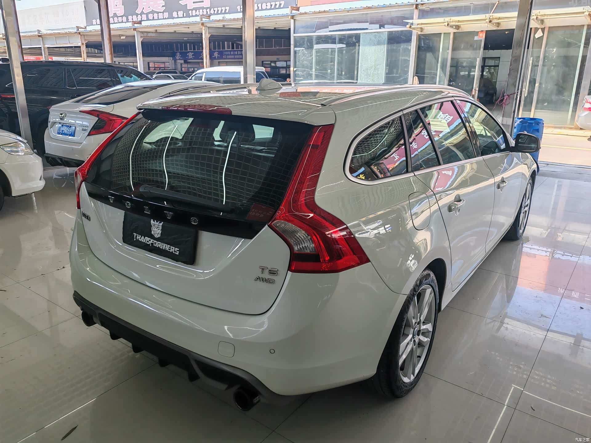 Volvo V60, 2012 4