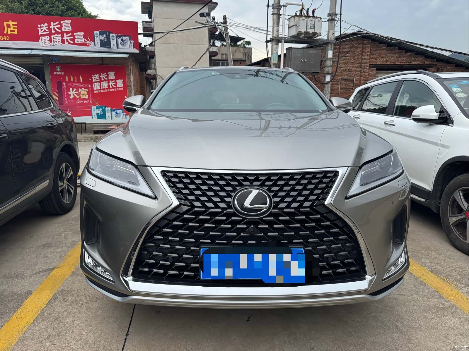 Lexus RX, 2022 2