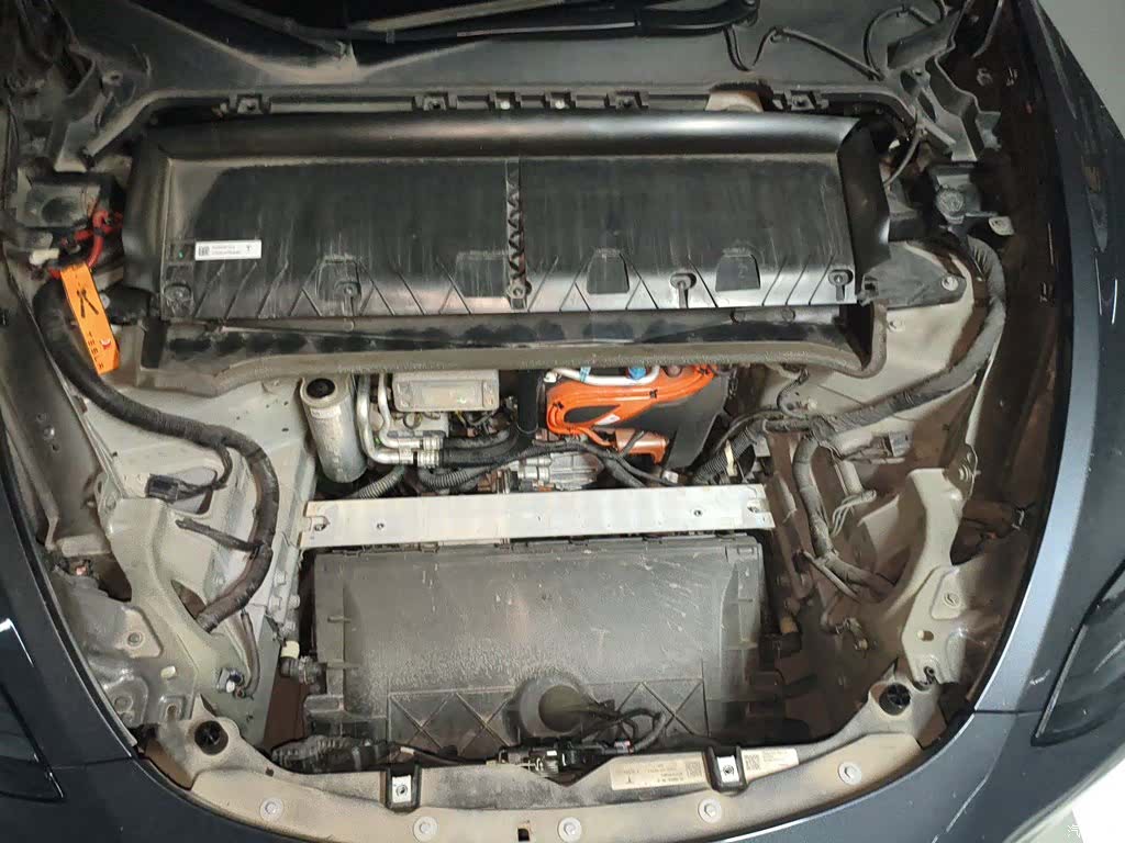 Tesla Model Y, 2021 11