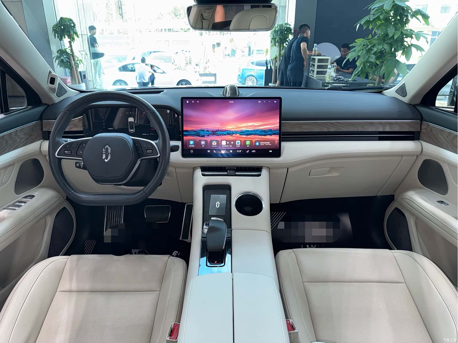 AITO M5, 2022 все фото