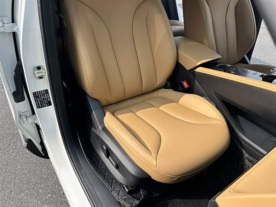 Roewe RX5 Roewe RX5