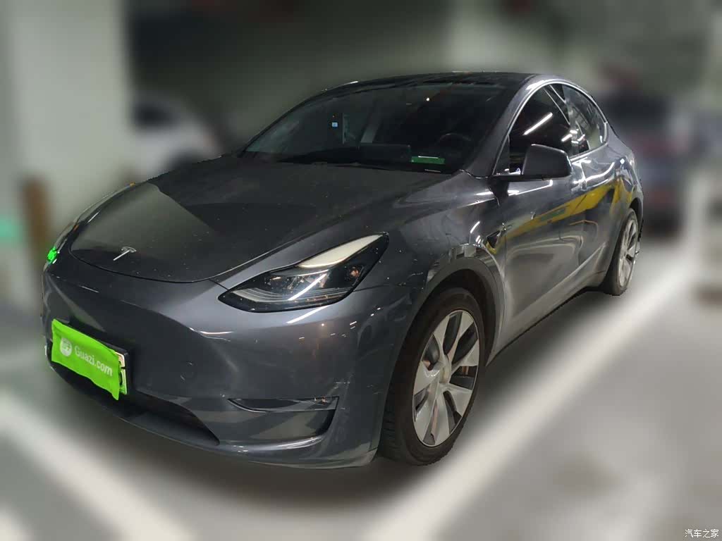 Tesla Model Y, 2021 1