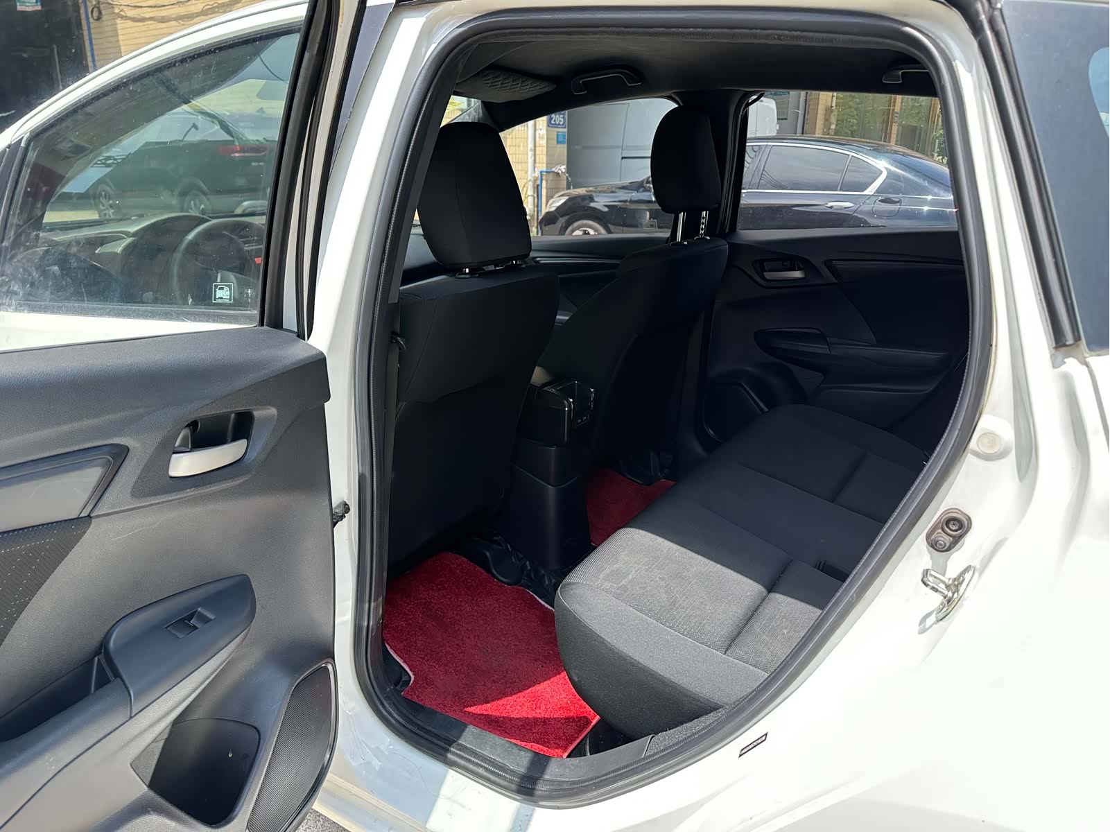 Honda Fit, 2015 6