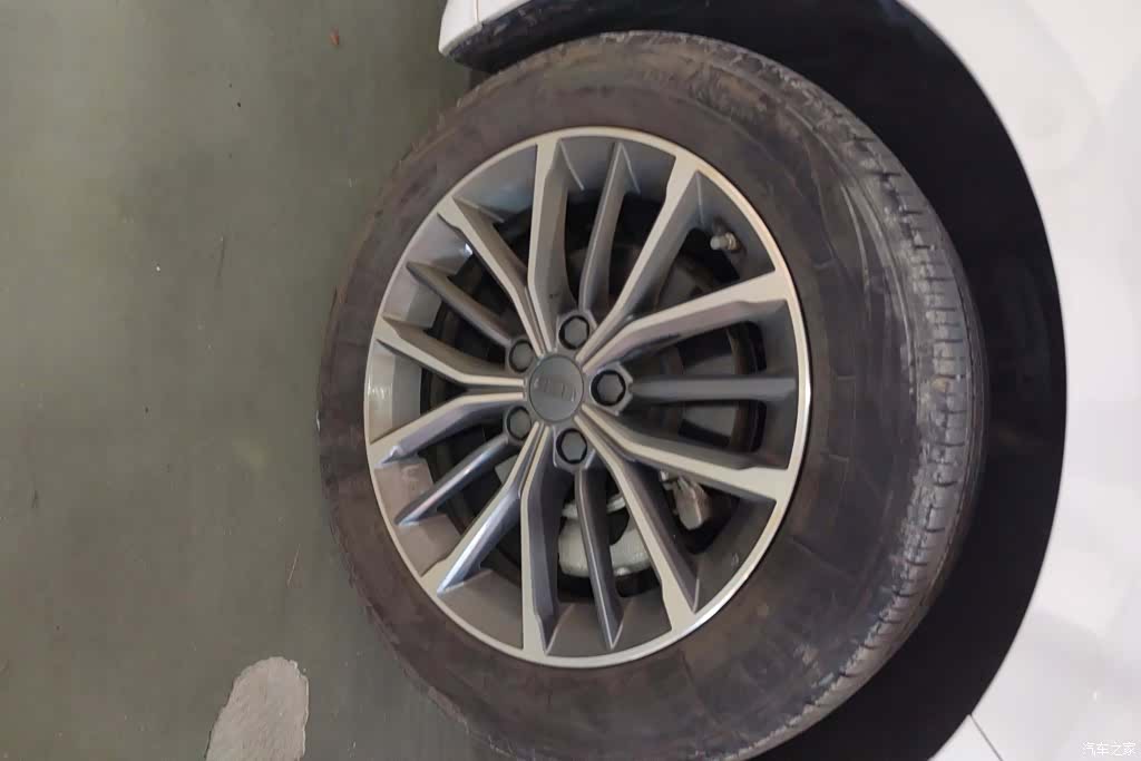 Geely Preface, 2023 6