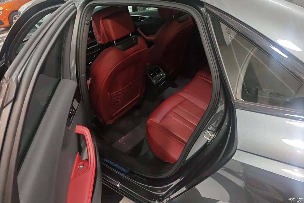 Audi A4L, 2024 11
