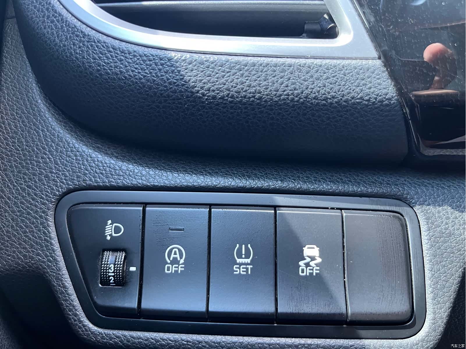 Kia KX3, 2022 12