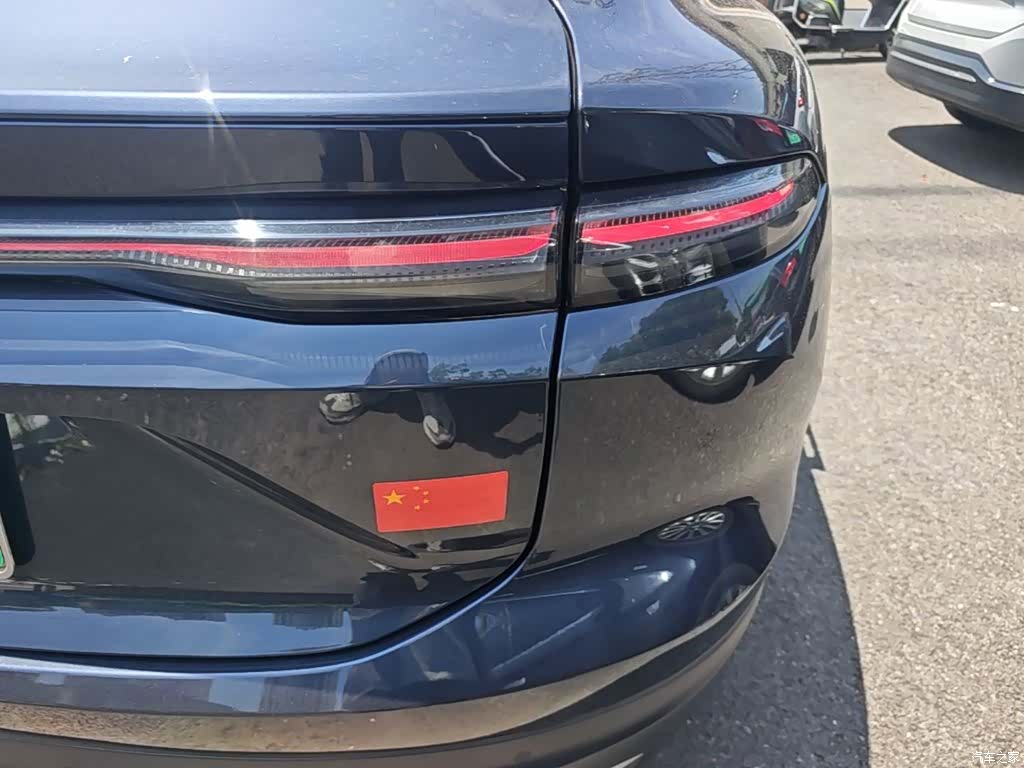 NIO ES6, 2024 8