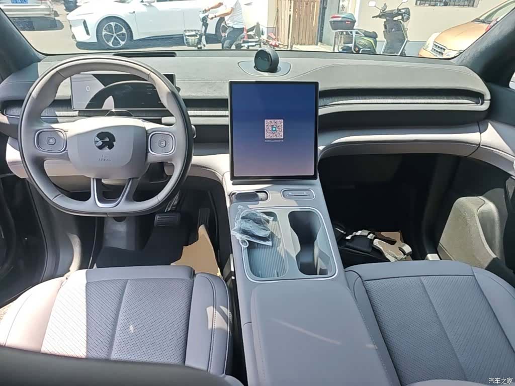 NIO ES6, 2024 10