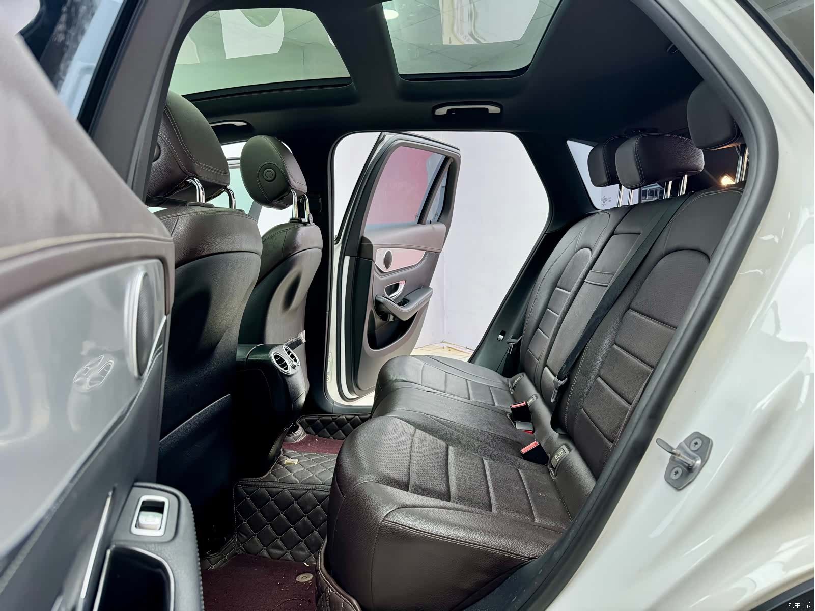 Mercedes-Benz GLC, 2018 8
