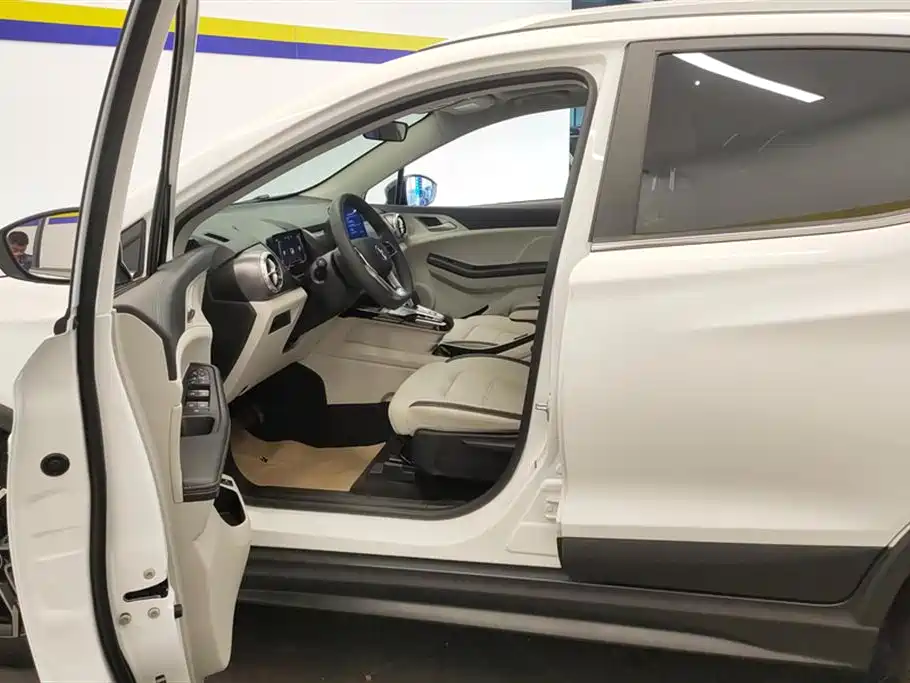 BYD Yuan Pro BYD Yuan Pro