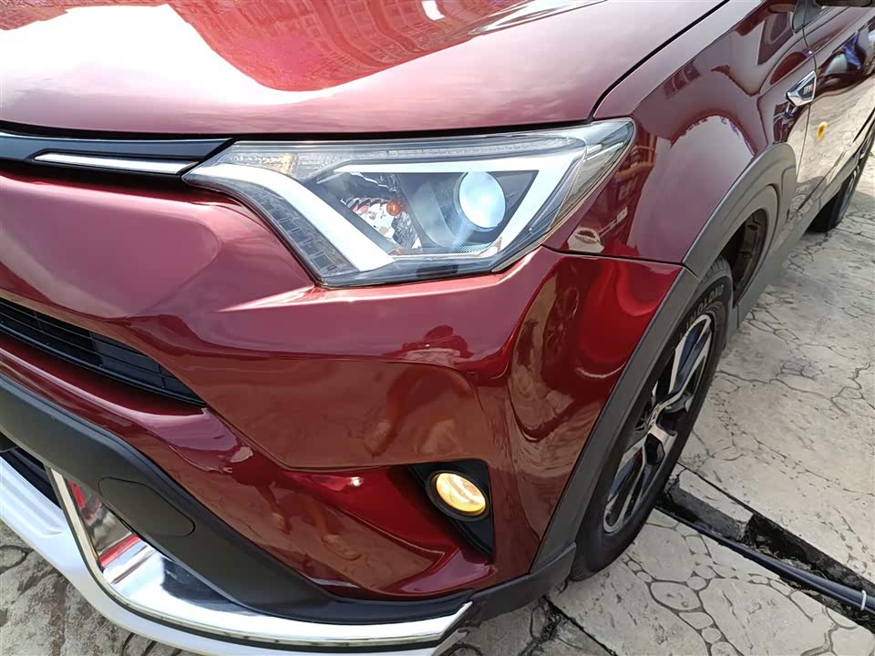 Toyota RAV4 Rongfang