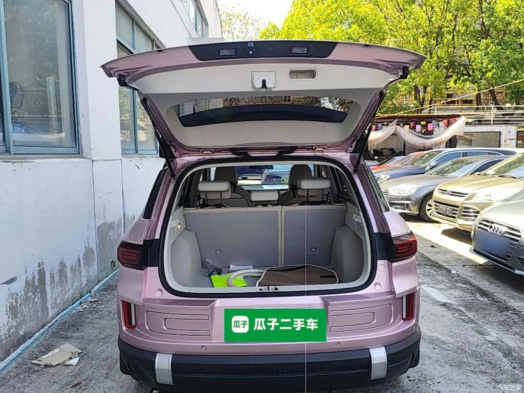 Geely Icon, 2023 19