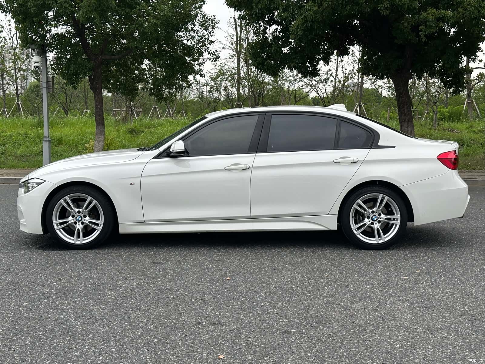 BMW 3 Series, 2017 7