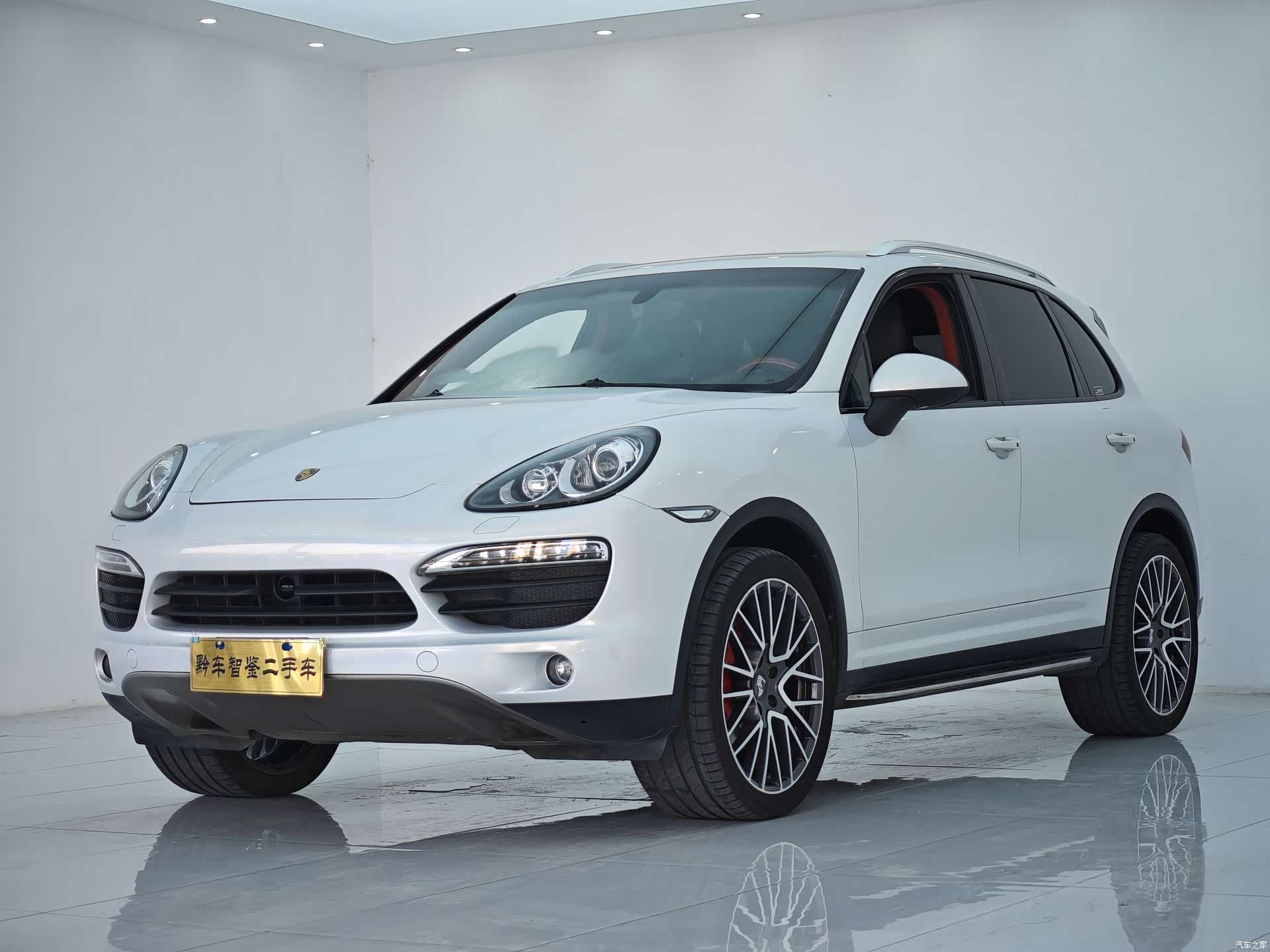 Porsche Cayenne, 2013 1