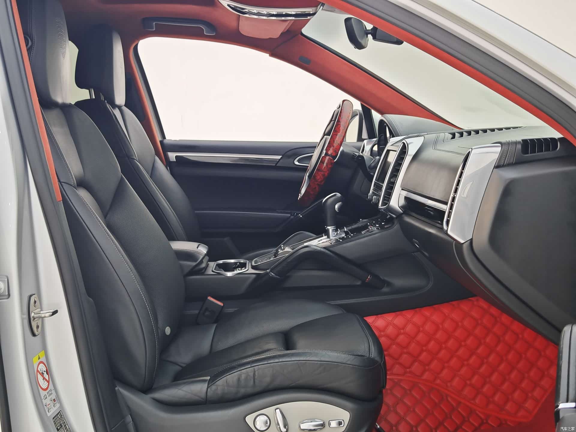Porsche Cayenne, 2013 10