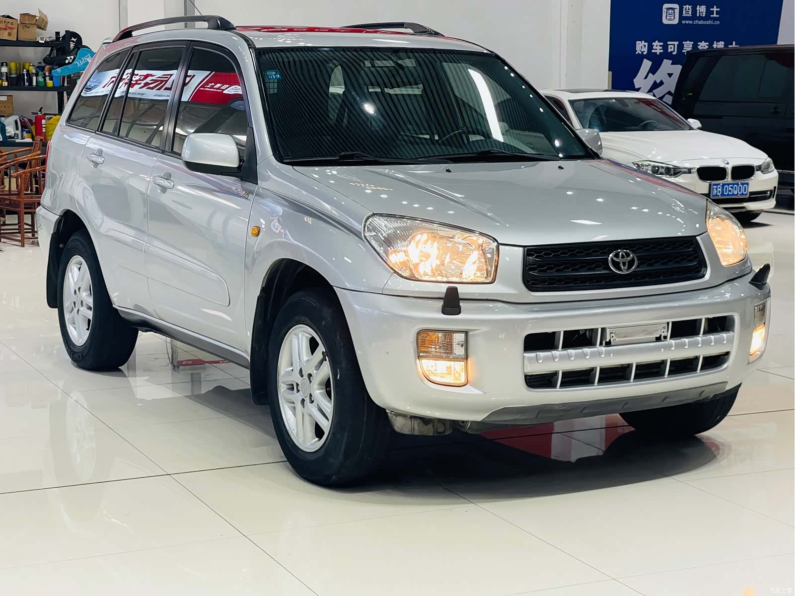 Toyota RAV4, 2004 3