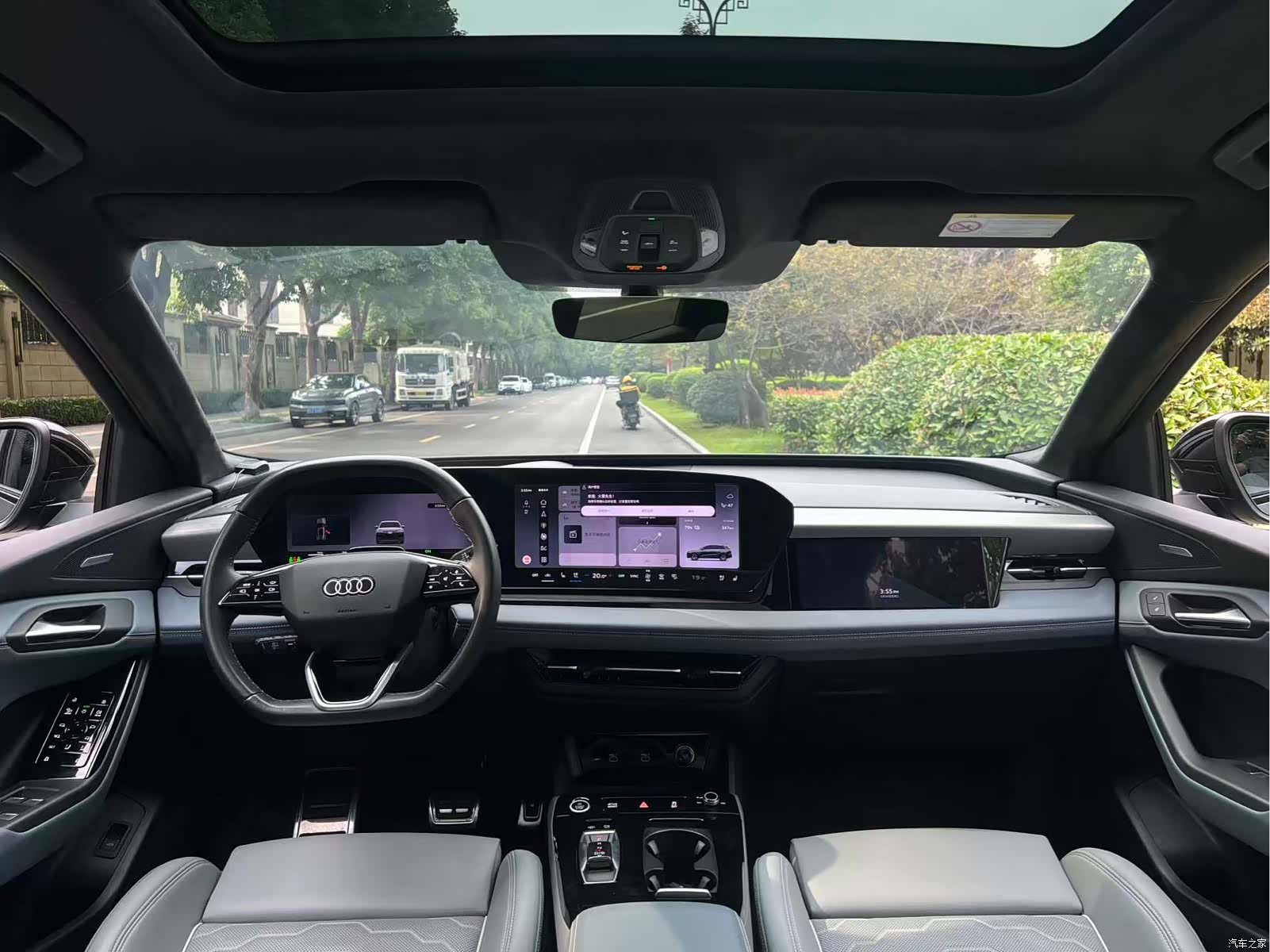 Audi e-tron, 2025 9
