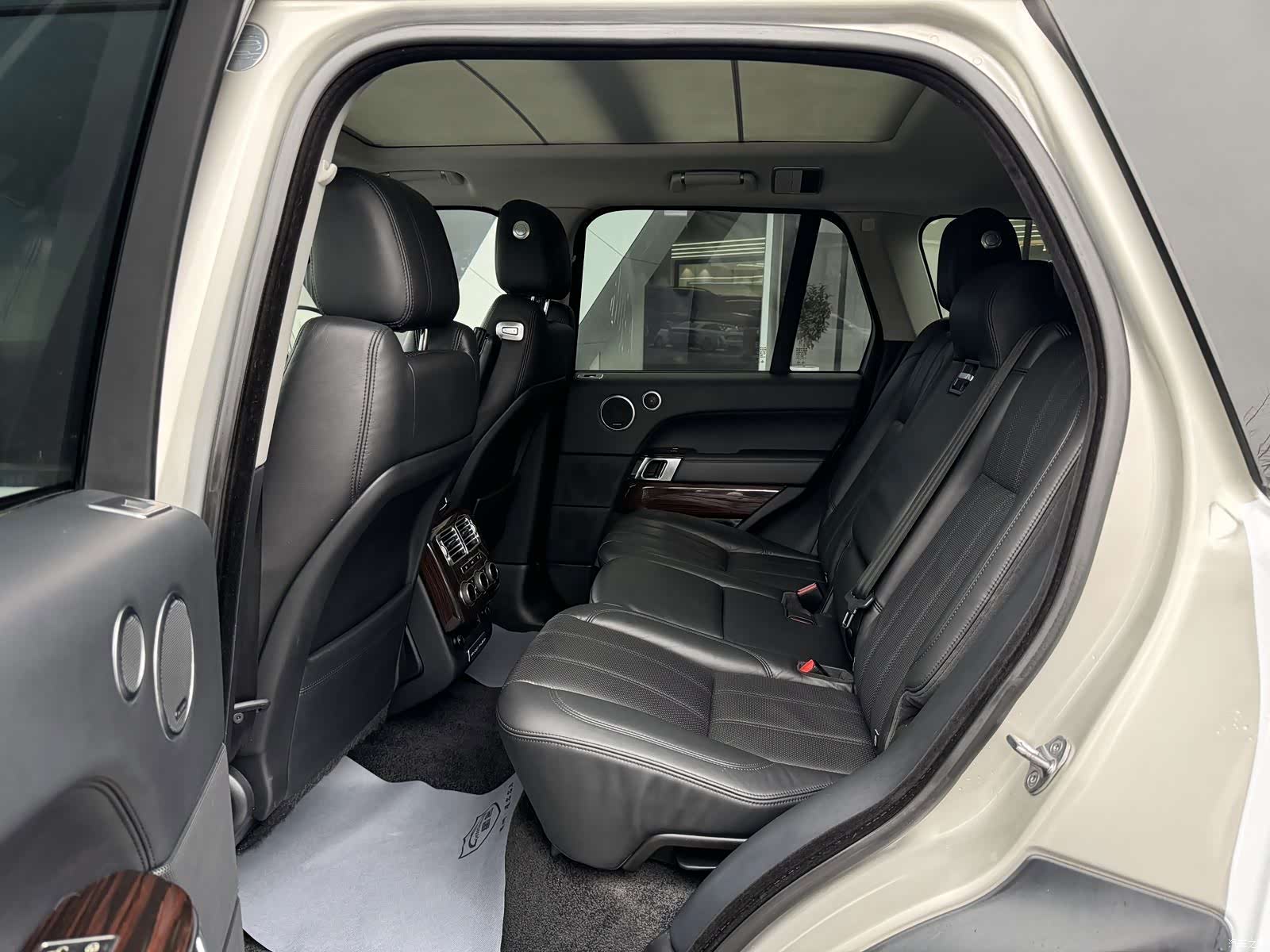 Land Rover Range Rover, 2014 16