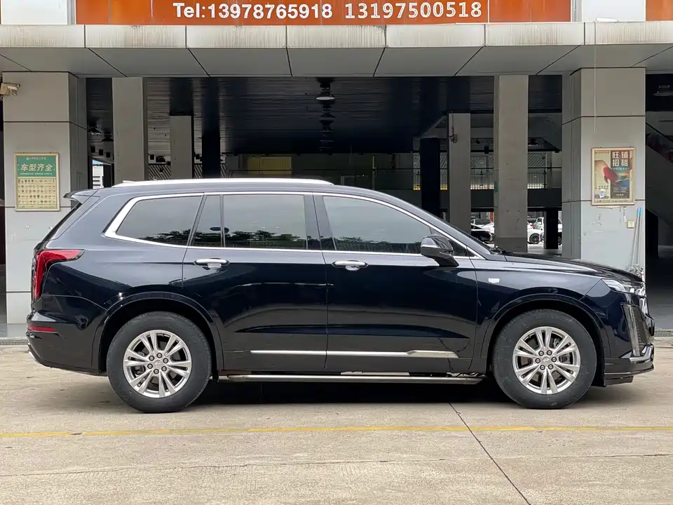 Cadillac XT6