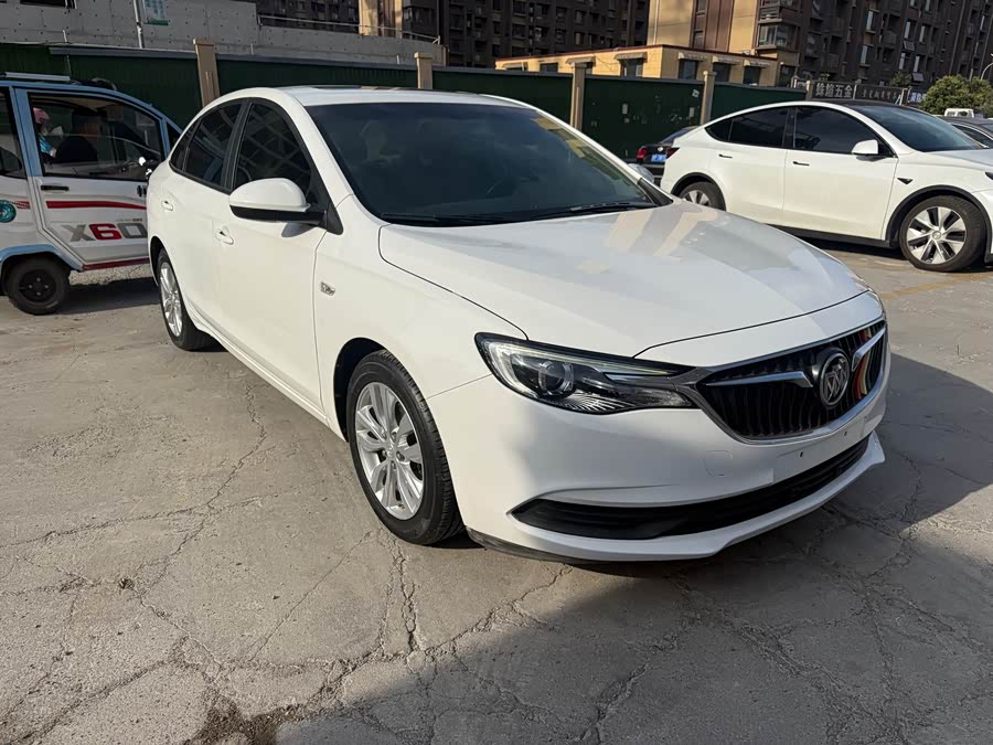 Buick Inslight 2018, фото 3