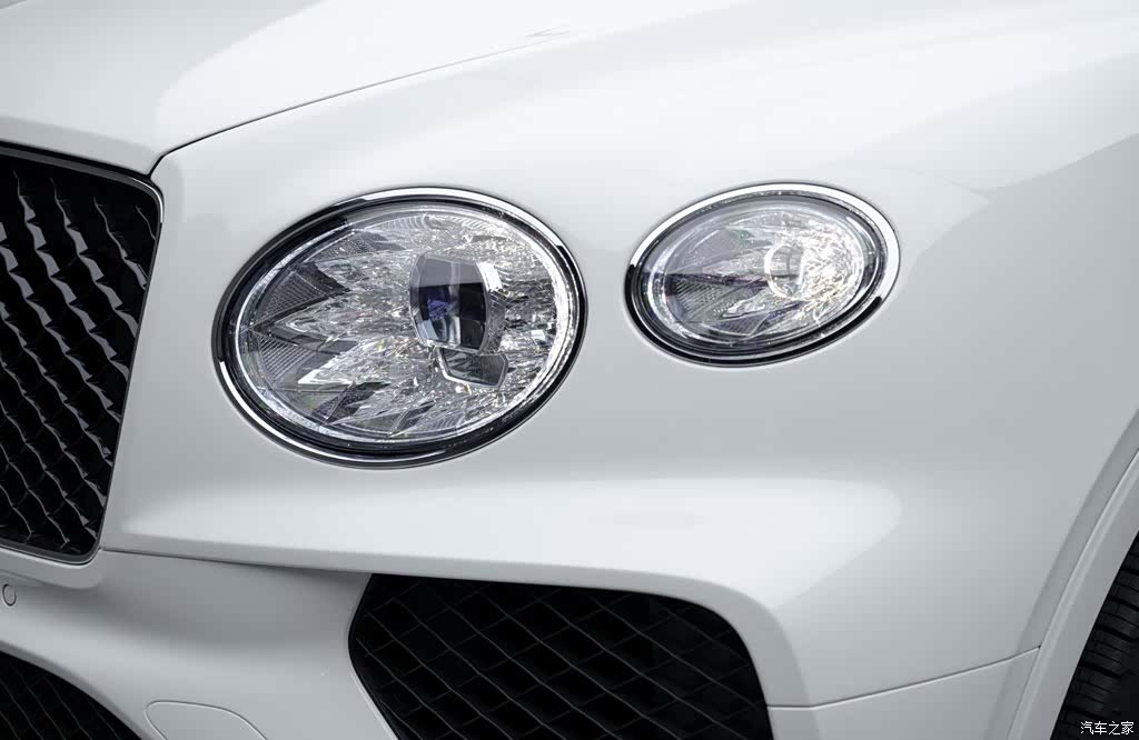 Bentley Bentayga, 2025 9