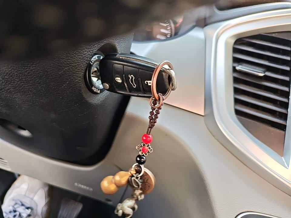 JAC Refine Ruifeng M4