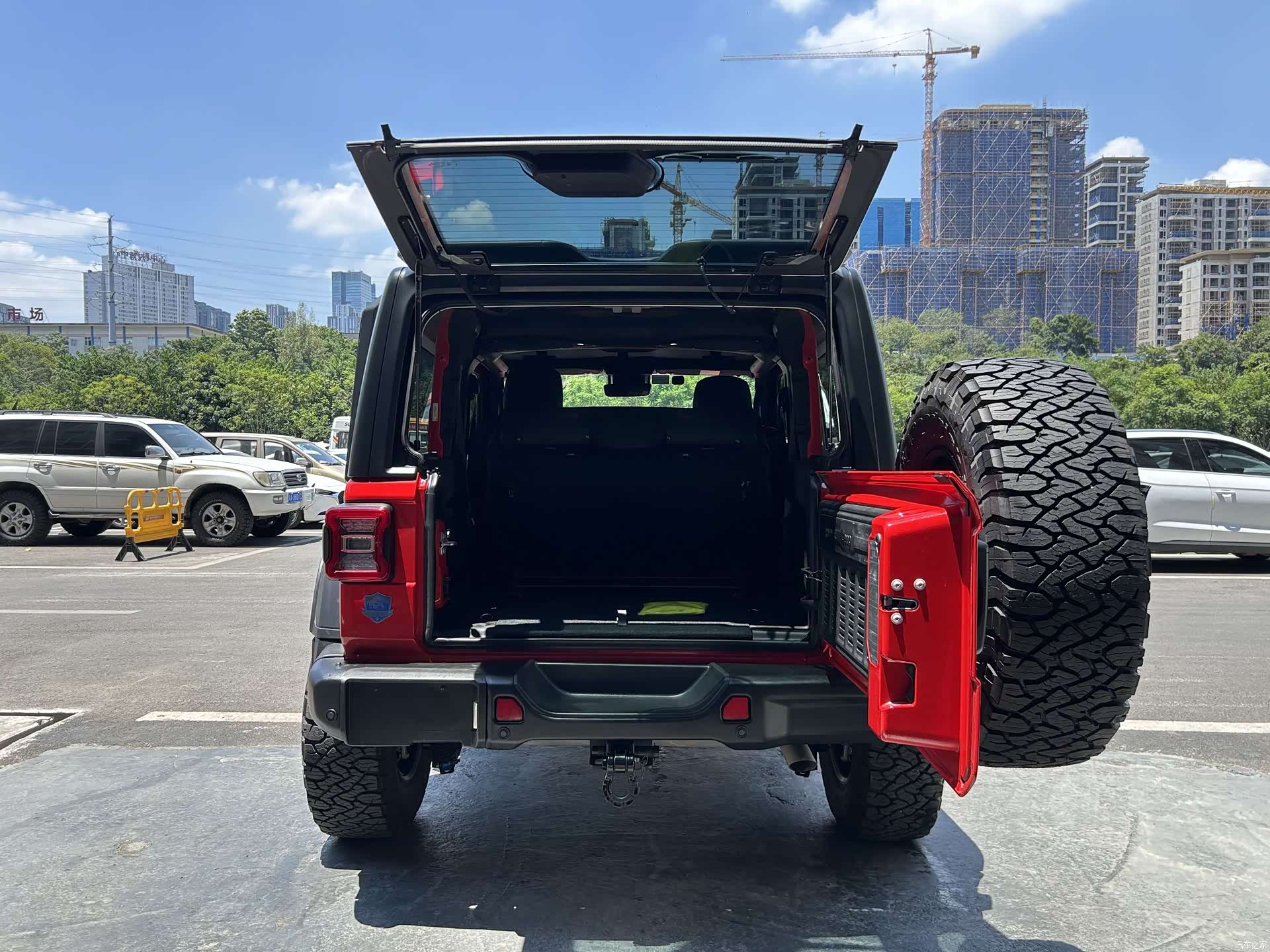 Jeep Wrangler, 2025 16