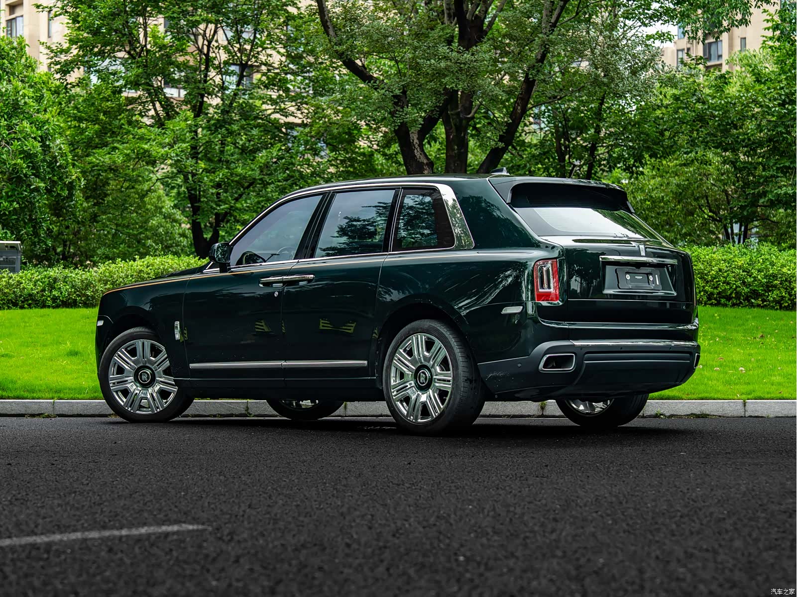 Rolls-Royce Cullinan, 2020 18