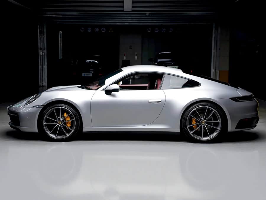 Porsche 911 2020, фото 3