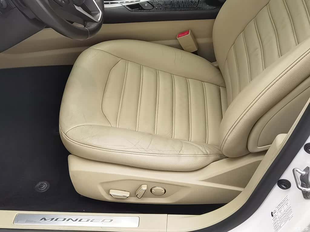 Ford Mondeo, 2015 20