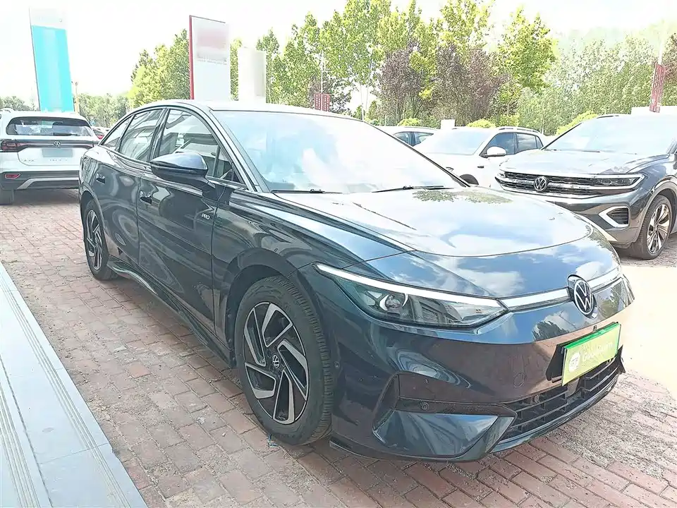 Volkswagen ID.7 VIZZION