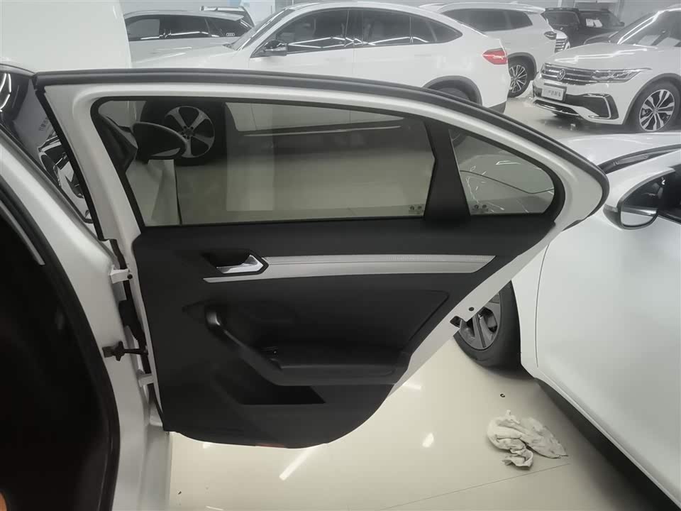 Volkswagen Lingdu Volkswagen Lingdu