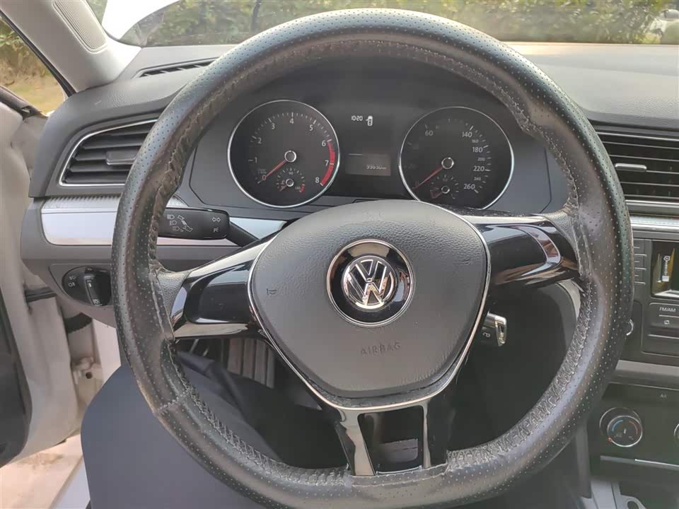 Volkswagen Lingdu