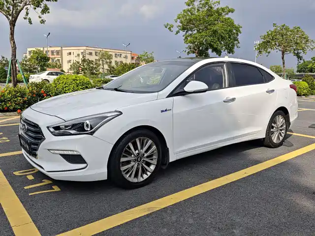 Hyundai Mingtu 2017 — купить из Китая под заказ