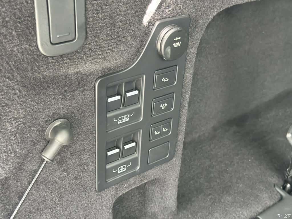Land Rover Discovery, 2017 16