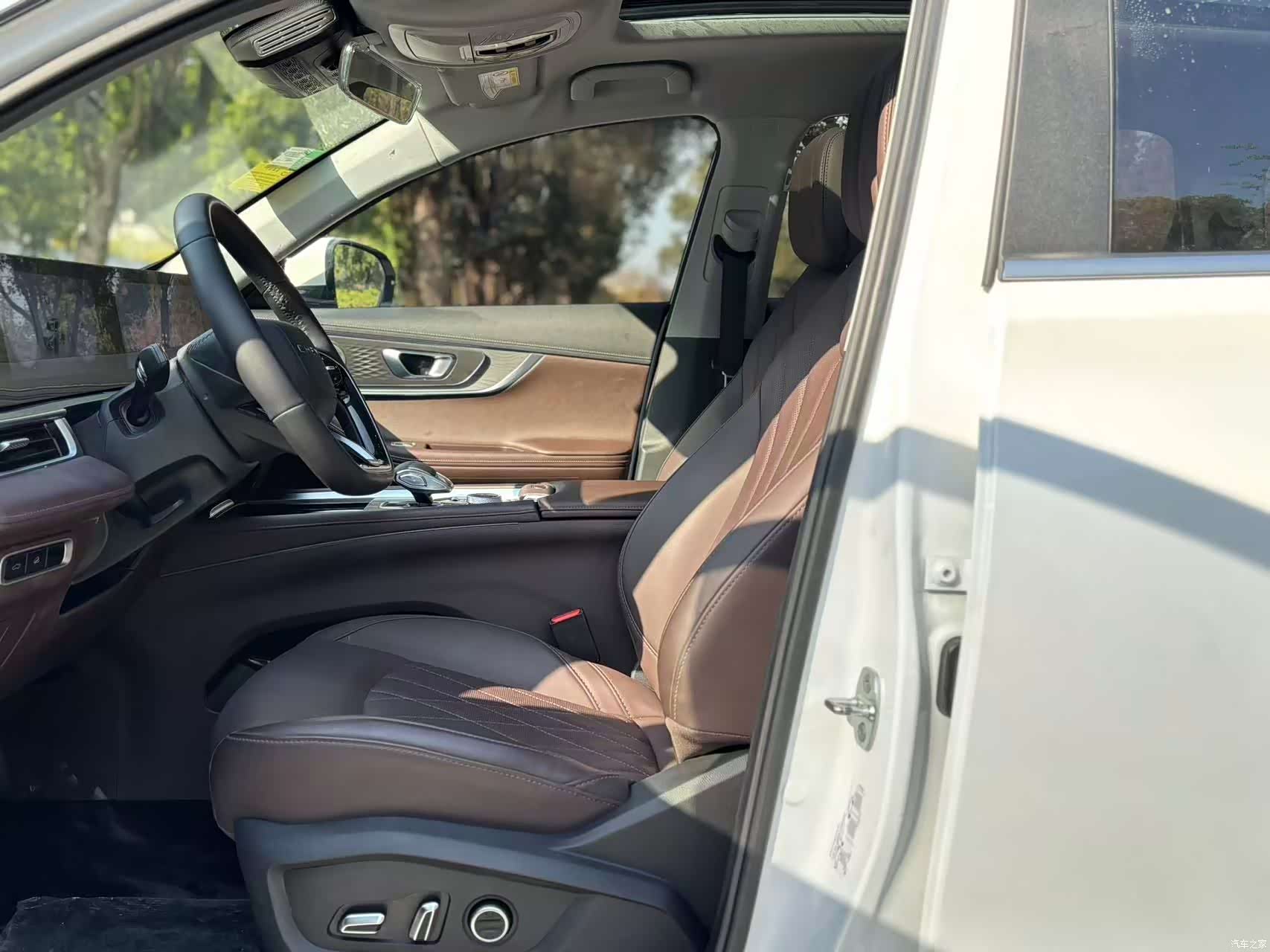 Chery Tiggo 8, 2023 4