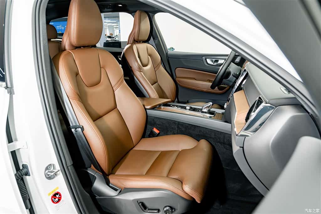 Volvo XC60, 2023 19