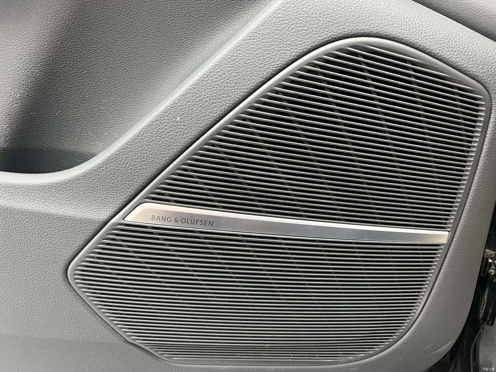 Audi Q7, 2023 6
