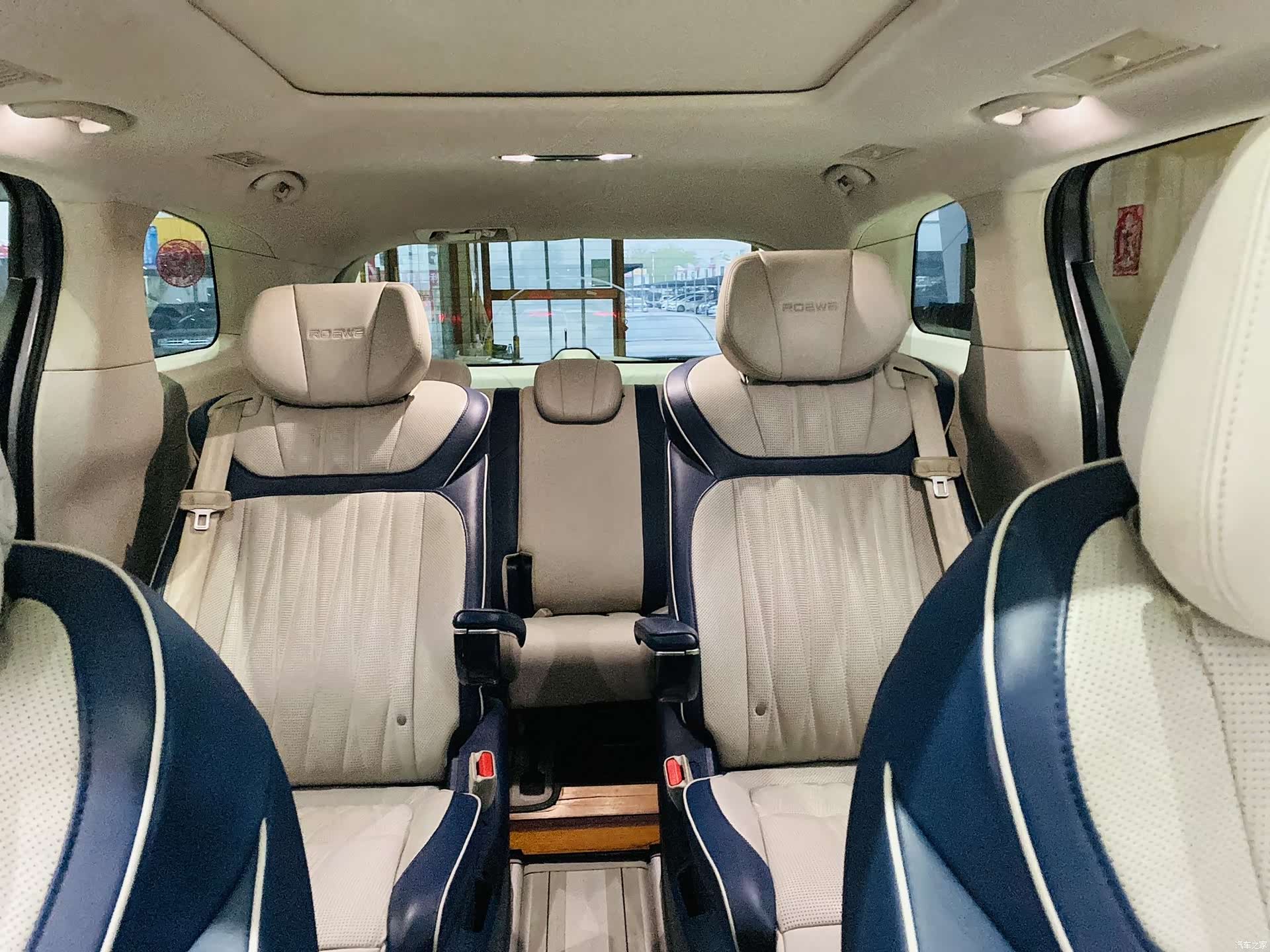 Roewe iMAX8, 2022 14