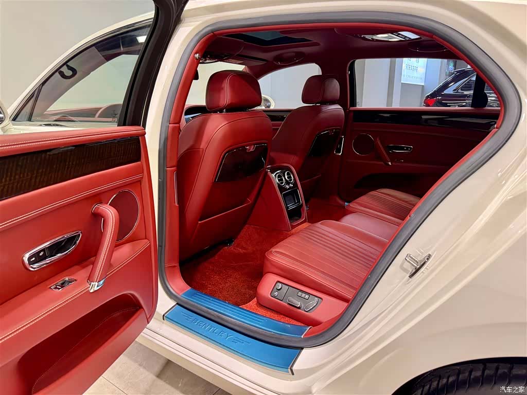 Bentley Flying Spur, 2018 26