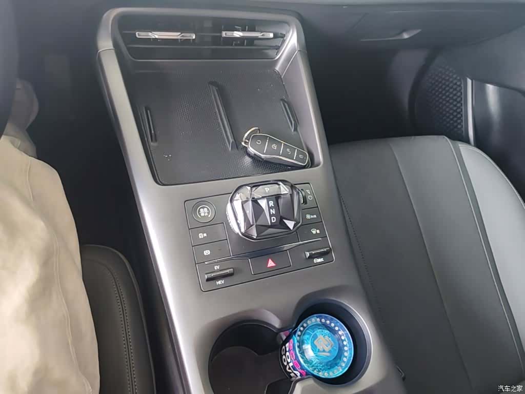 BYD Qin, 2025 14