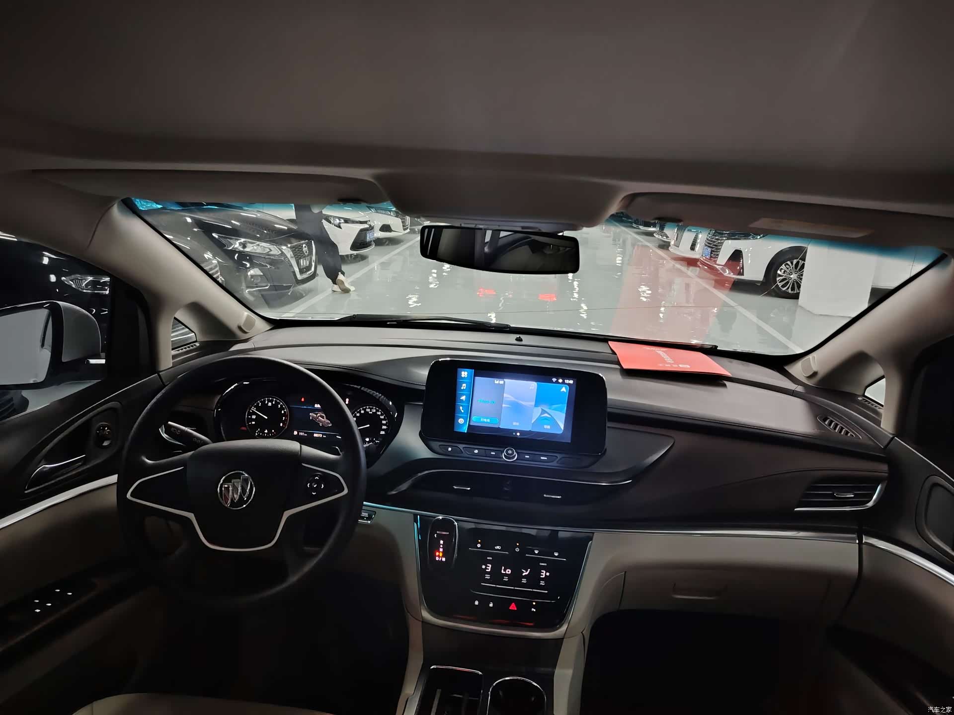 Buick GL8, 2022 8
