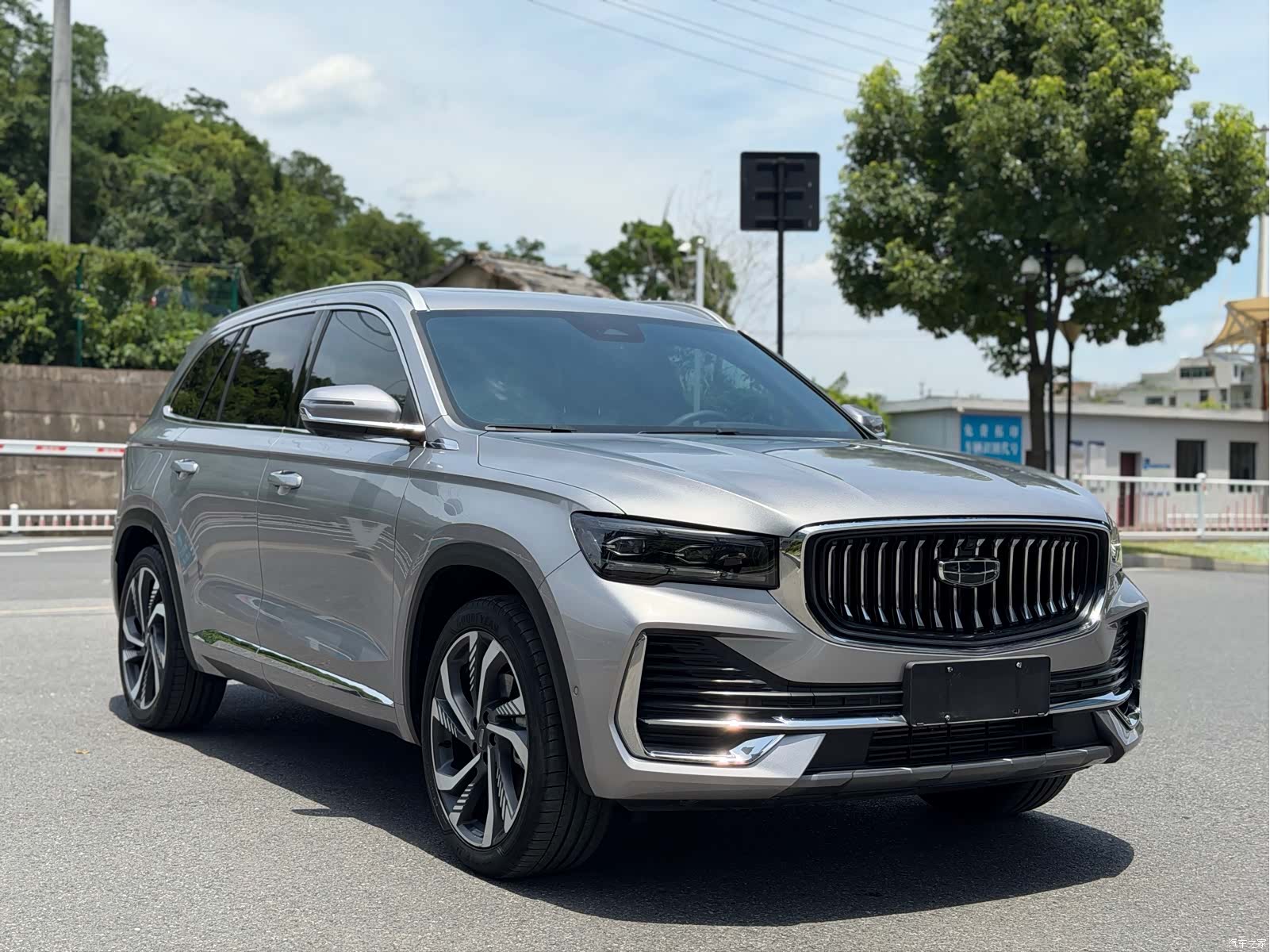 Geely Xingyue L, 2022 3