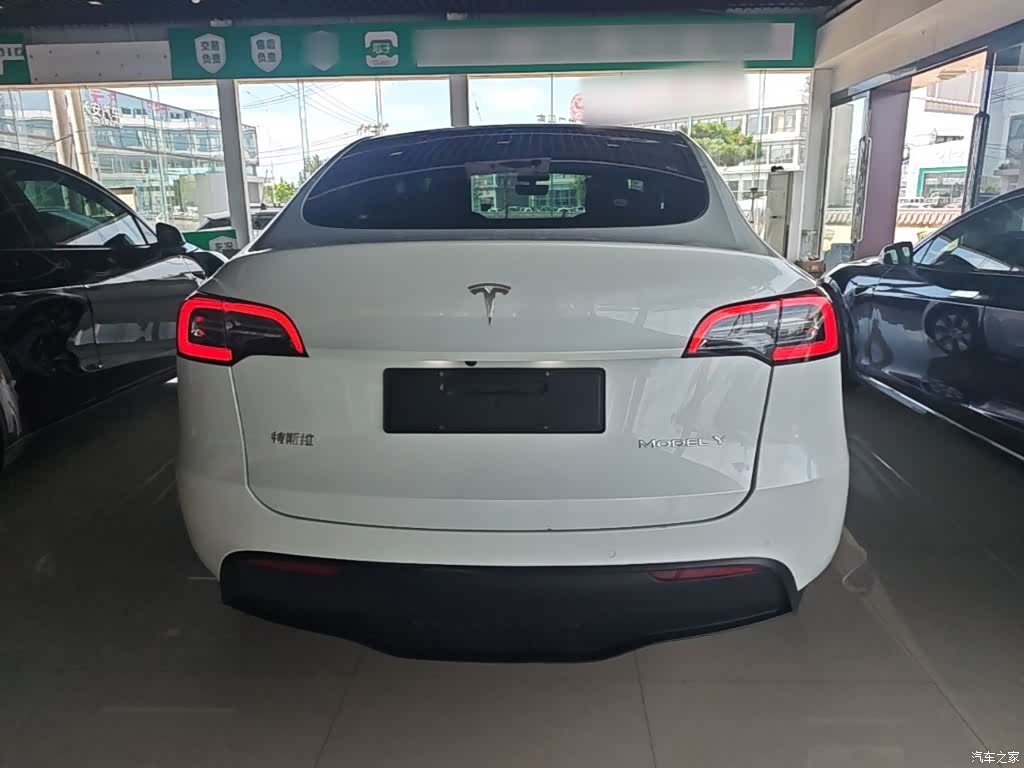 Tesla Model Y, 2021 6