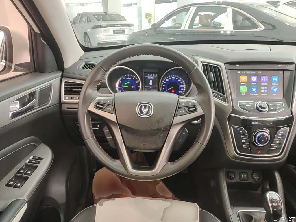 Changan CS35, 2017 11