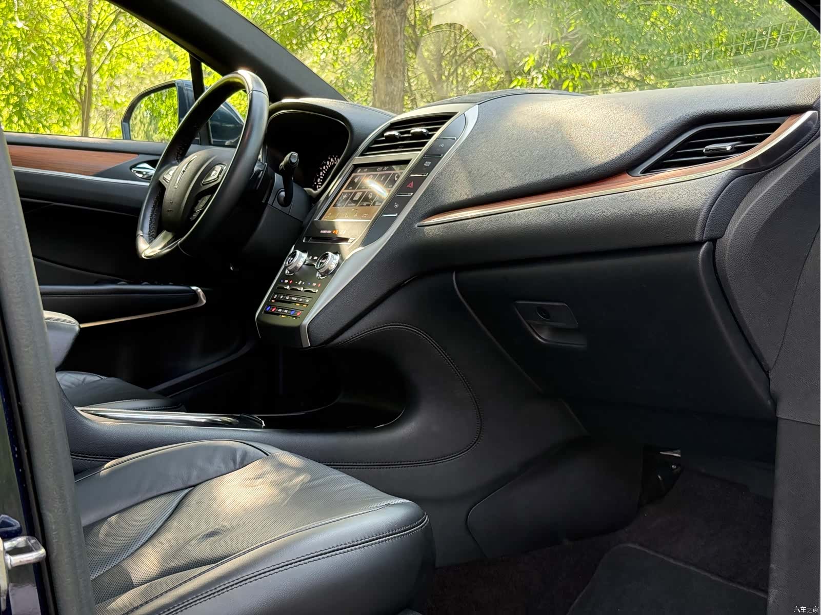 Lincoln MKC, 2017 32