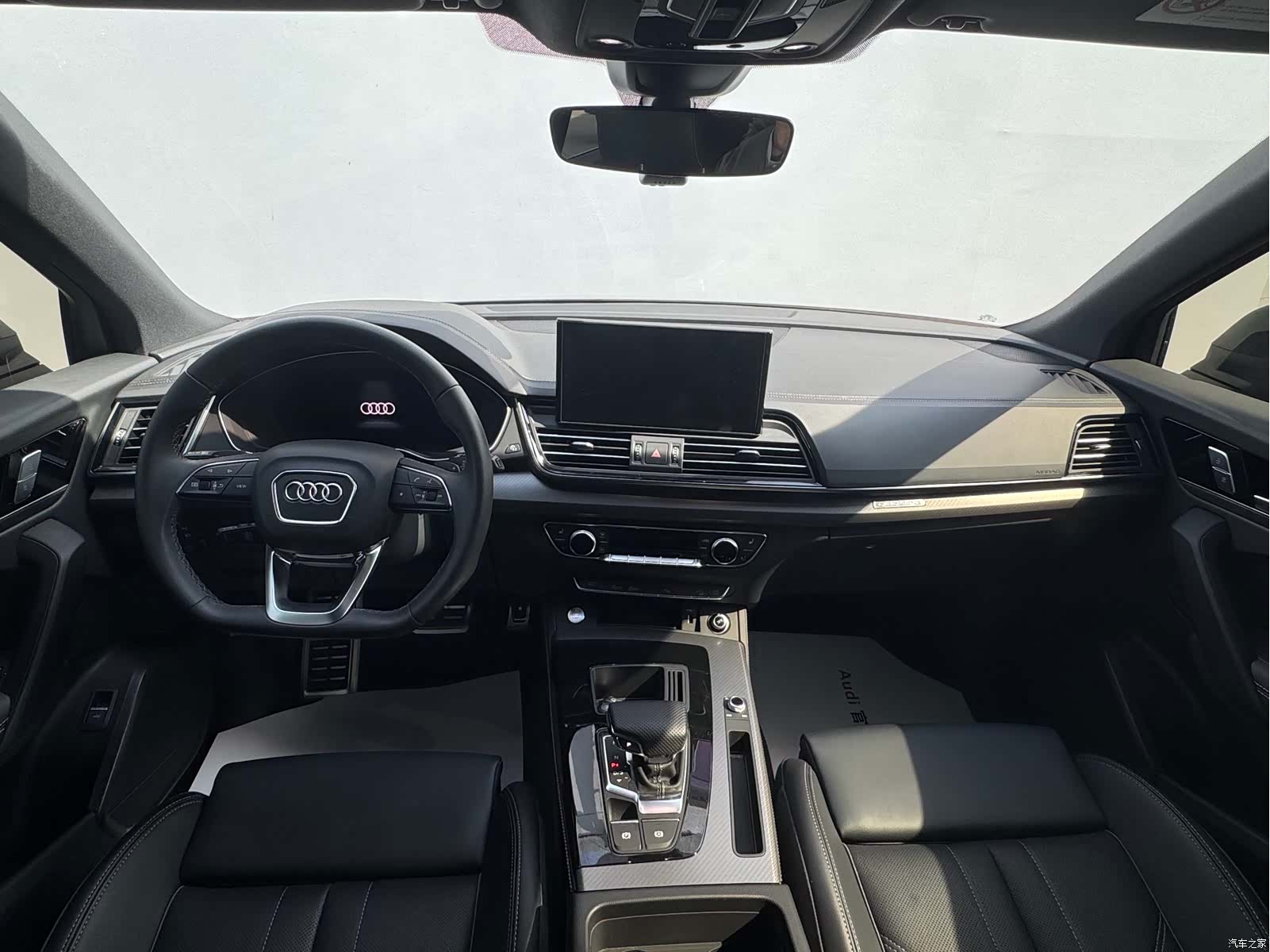 Audi Q5L, 2024 6
